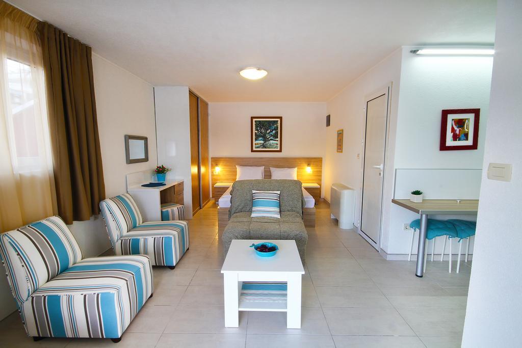 Aruba Apartments Teodo Camera foto